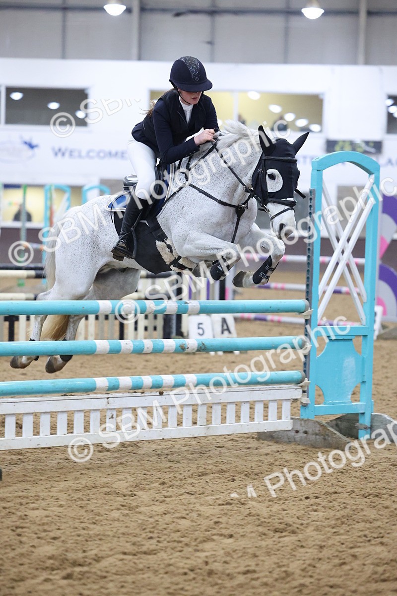 SBM_003407 - Class 11 - Blue Chip Pony Newcomers - 1.00m Open