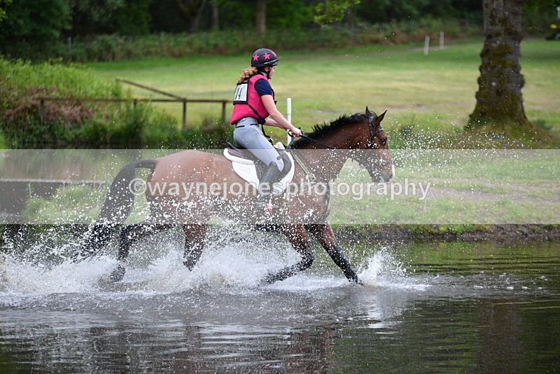 WJ5_5256 - Time 12:04 to 13:05