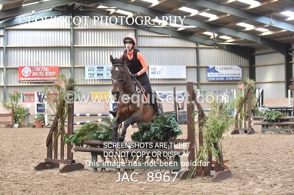 JAC_8967 - CLASS 3 ARENA EVENTING BE 70