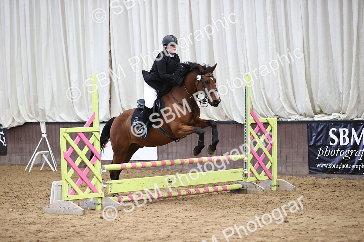 SBM_001688 - Class 5 - Henlow Veterinary Hospital 70cm