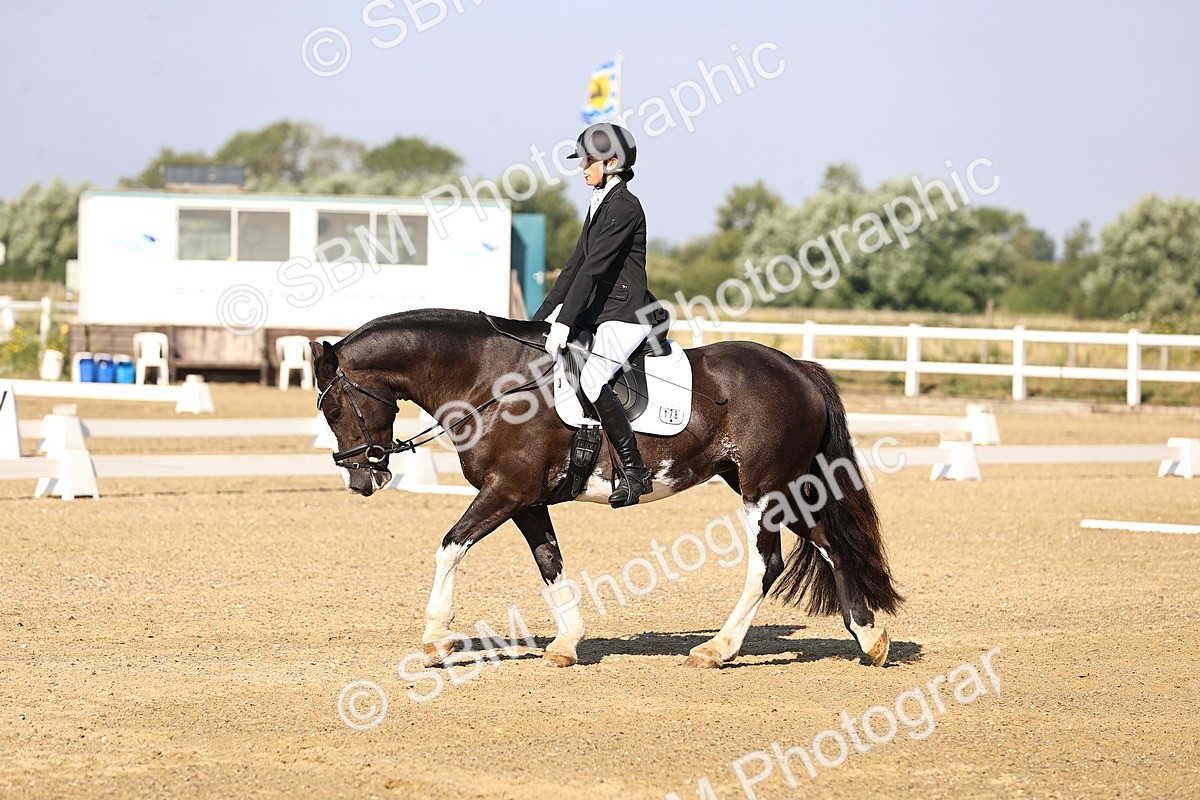 SBM_002612 - Intro 2 - Warm Up