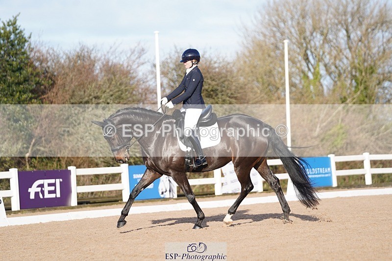 241214-115026-00373 - 159-Tamara.Egglestone-OLINDE