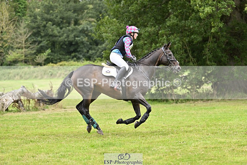 240825X-172930-37756 - 80cm XC 16.30 to 17.30