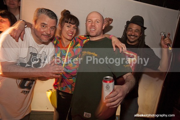 196 - Friends-&-Family @ the-roadhouse 24.04.15