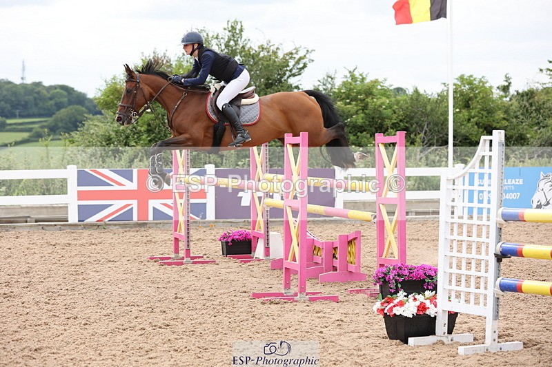 240630A-163257-15214 - Cls 33 Foxhunter and 1.10m Open