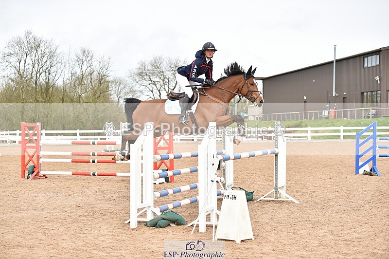 240327A-123936-00419 - Cls 4 Newcomers and 1.10m Open