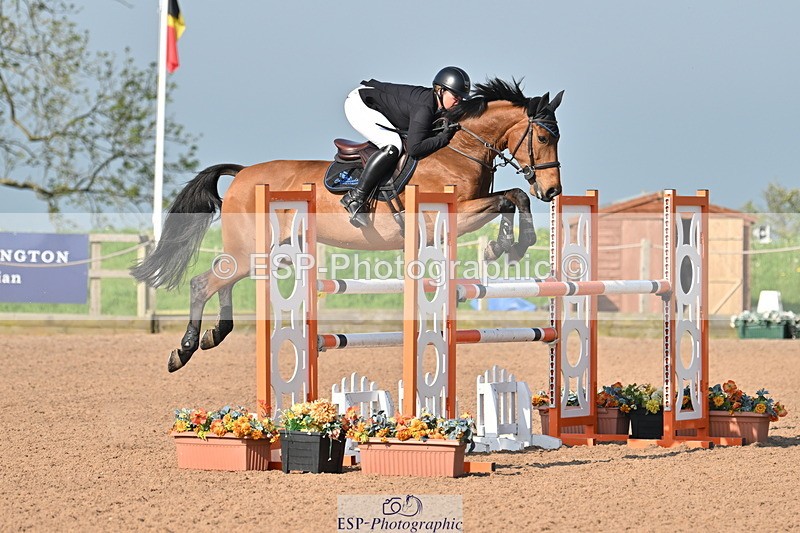 240512A-085632-16541 - Cls 47 Snr 1.20m Open