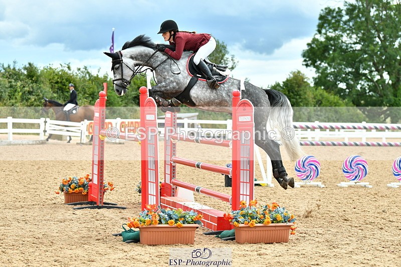 230721A-144622-07084 - Cls 22, 1 Star Gold 1.30m