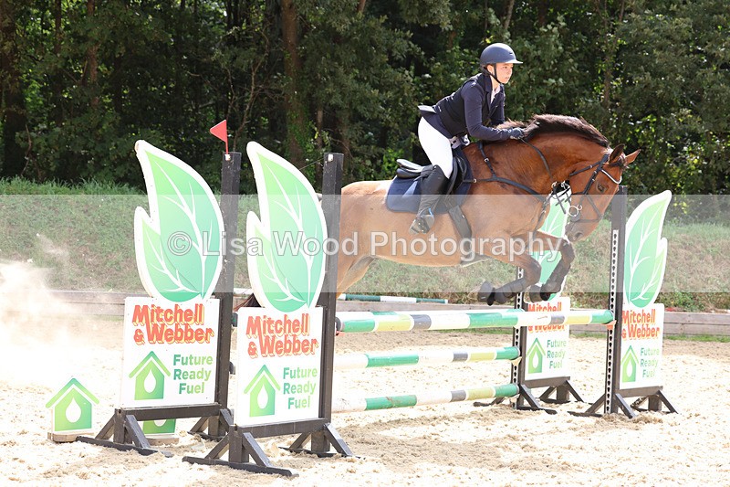 3E7A4775 - Class 4: Senior British Novice/90cm open