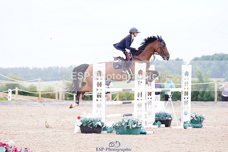 240803A-112600-07421 - Cls 29 Snr Foxhunter