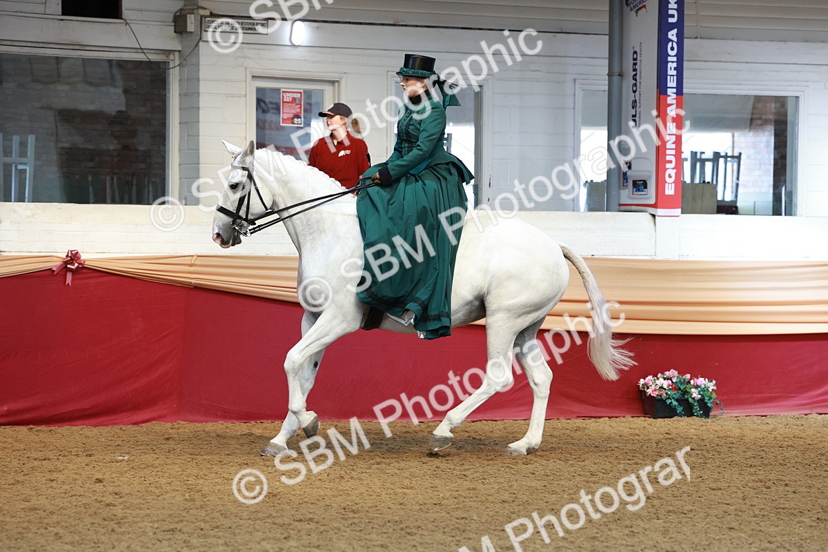 SBM_13586 - Class 105 - Ridden Costume - Side Saddle