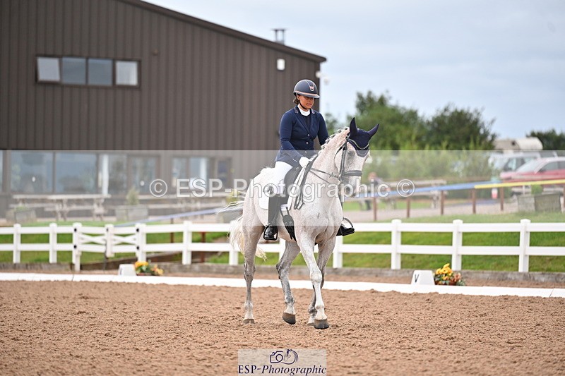 240817A-172350-10690 - 293-Layla.Ambersley-Broadbent-Galwaybay.Buddy