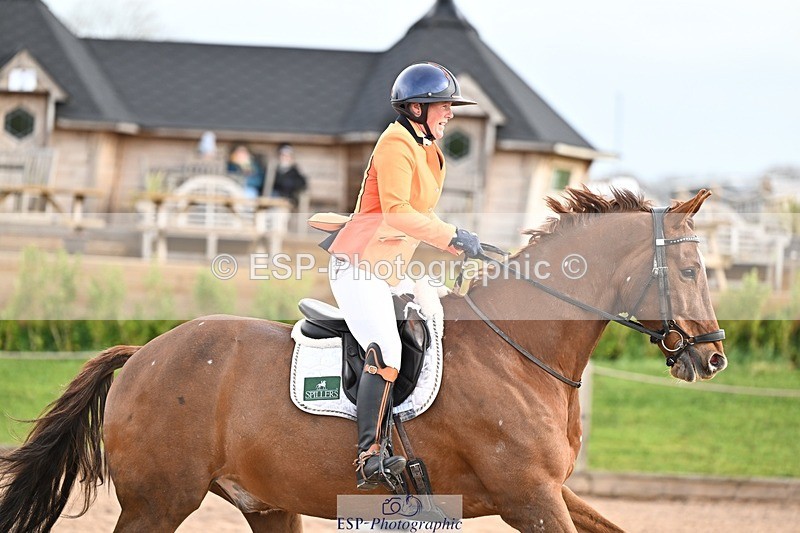 250416-092331-00048 - Cls 1 British Novice and 90cm