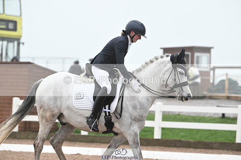 240217A-143055-03622 - 238-Josephine.Fenton-Kashan.Maheer.Ibn.Montroze