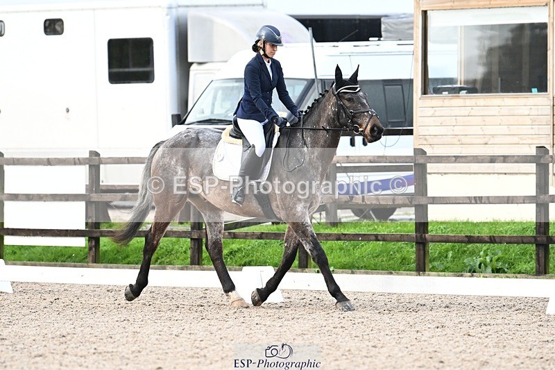 231105-091257-00075 - Cls 1 Intro C