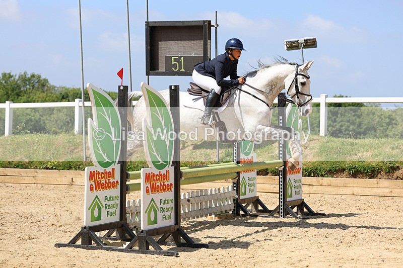 3E7A9706 - Class 8: Senior 80cm