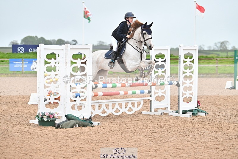 240505A-123758-05136 - Cls 4 Blue Chip Pony Newcomers & 1m Open