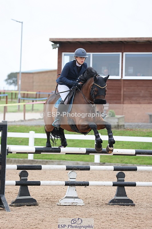 241101A-114625-01488 - FRI Cls 5 Newcomers and 1.10m Open