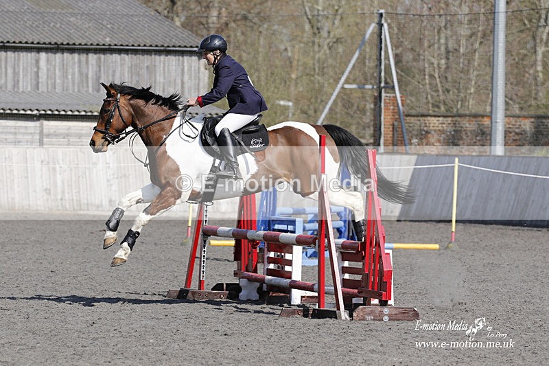 _EST1082 - Bourne Valley Riding Club Winter Showjumping 27/03/22