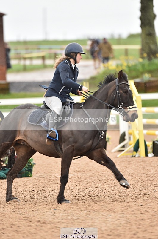 230331A-121902-00775 - Cls 9 95cm Amateur Quali