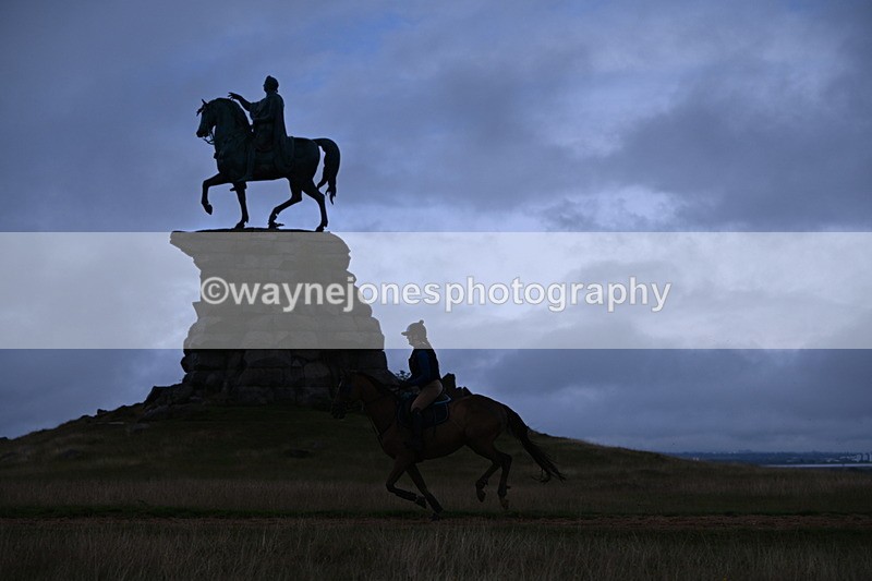 DSC_3835 - Time at Statue 13:51 to 14:55