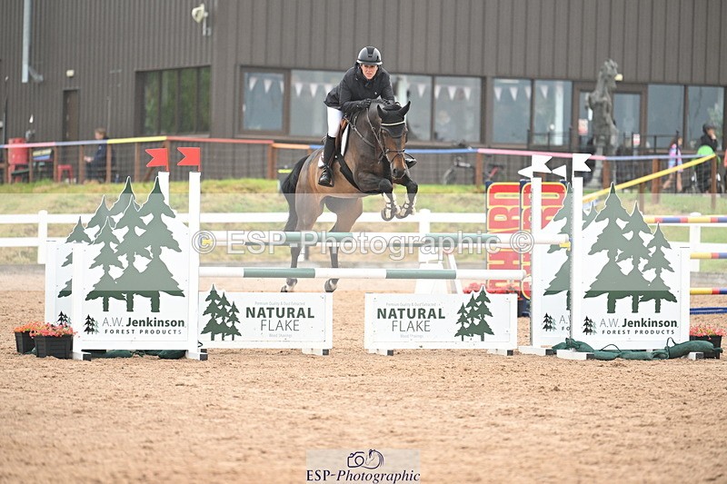 240720A-094718-13520 - Cls 15, 1 Star Silver Tour 1.25m