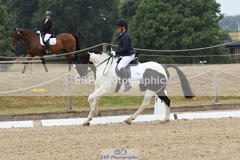 250718A-103541-00623 - 052-Lisa.Batty-George.XIV