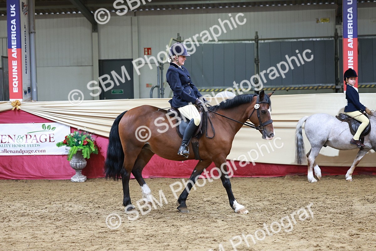 SBM_18679 - Class 952 - M&M Ridden Supreme Final