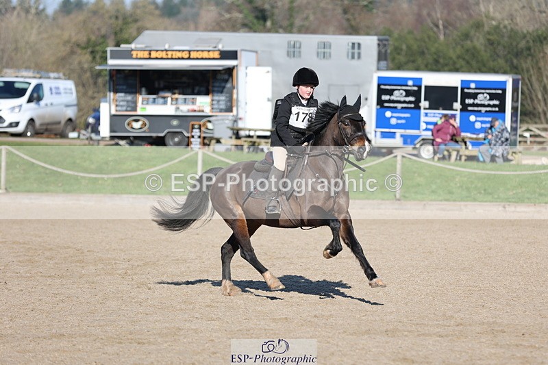 250209A-113326-00823 - 80cm 11.10 to End