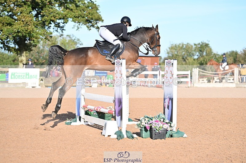 231015A-094930-07054 - Cls 28 Newcomers & 1.10m Open