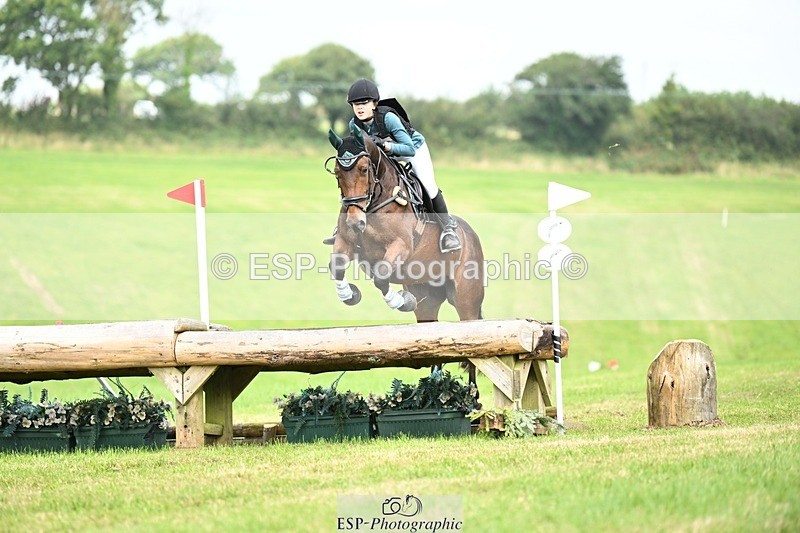 240831A-122729-02113 - 085-Jessica.Meyer-LACKAGHMORE.VANDANGO