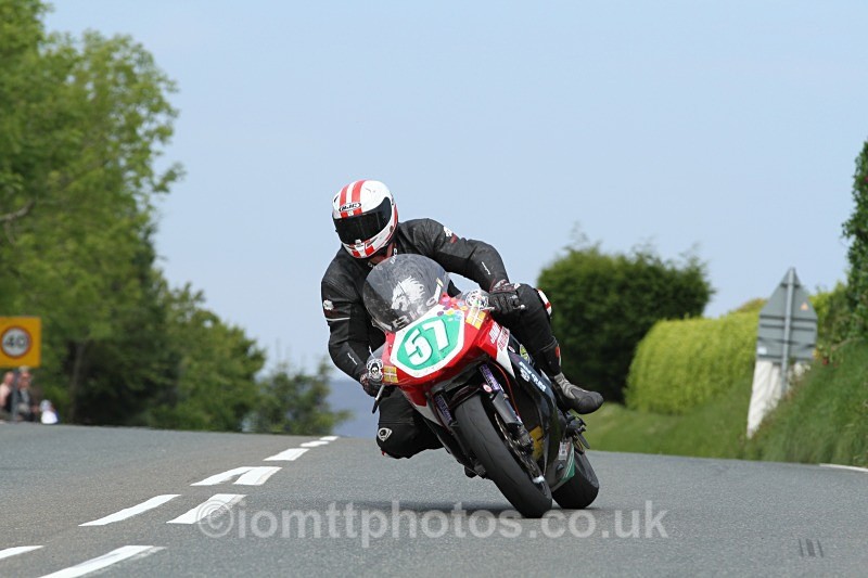 Wayne Axon - Bennetts.co.uk Lightweight TT