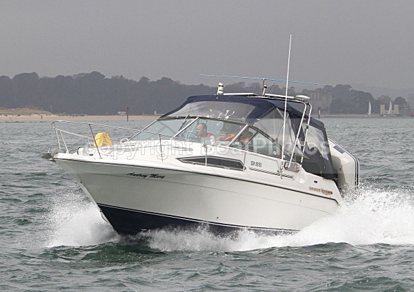 100425 AUDREY MARY IMG_4573jpg - Motorboats - Open