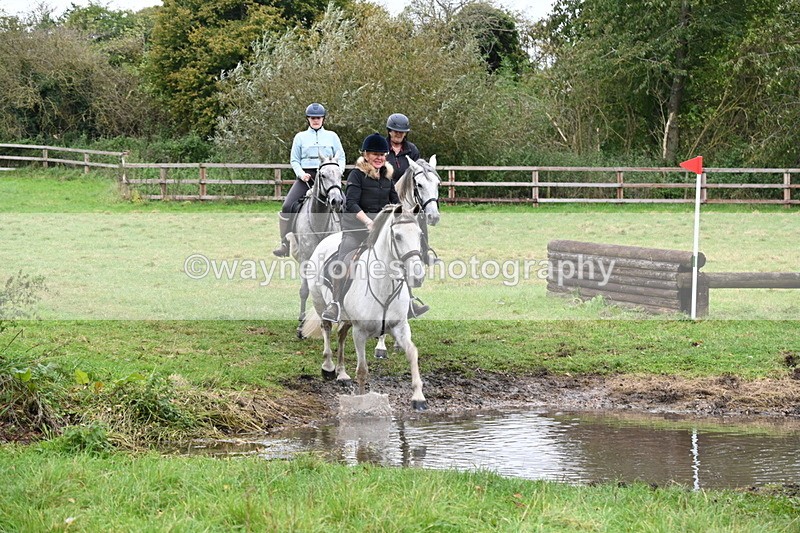 WJ6_6848 - Time at Photographer 13:06 to 13:23