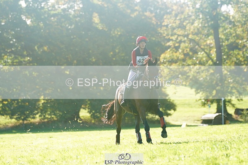 251025A-122534-19440 - F-420-Helen.Buckland