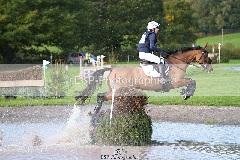 251024A-121319-08670 - B-105-Emily.Grace