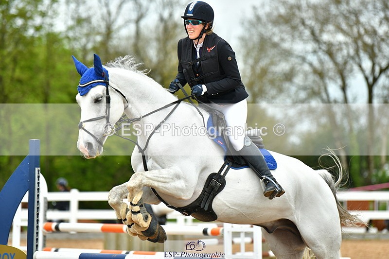 230507A-121701-07691 - Cls 42 95cm Amateur Quali