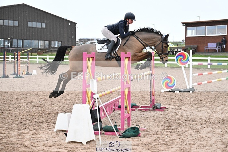 260218-134305-00712 - Cls 4 Newcomers and 1.10m Open