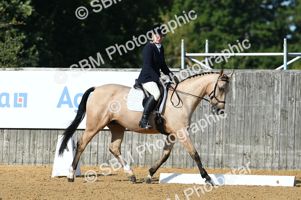 SBM_02780 - D7 Small Tour Championship Prelim 1