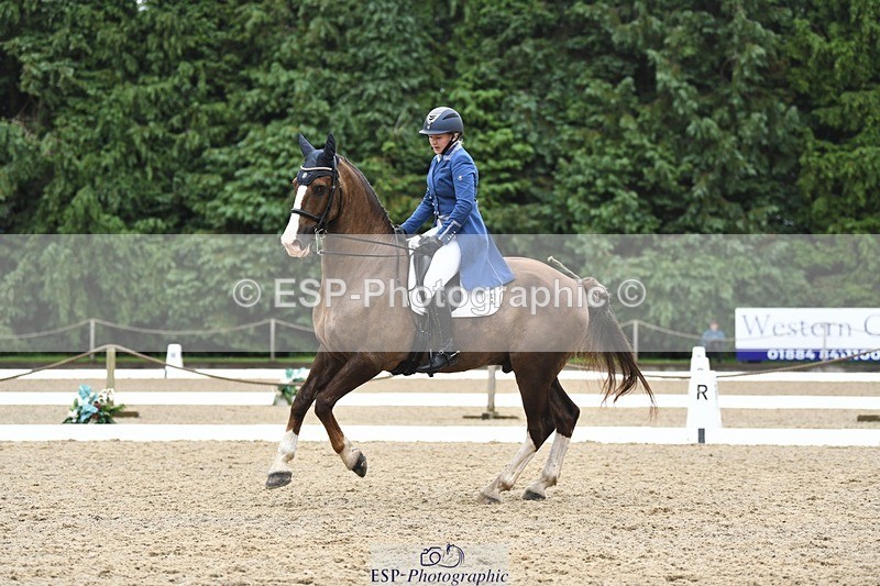 240720-160224-06354 - 142-Amberley_Pugsley-Hero_A