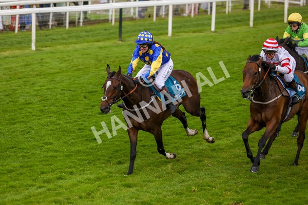 150624-G-Macmillan Ride Of Their Lives-6001 - 12.30pm Macmillan Ride of Their Lives