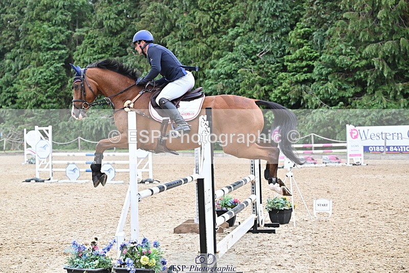 250613A-134634-01700 - Cls 12 95cm Amateur Quali