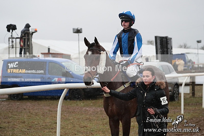 PtP 260125 1046 - Cocklebarrow Point-to-Point racing with the Heythrop Hunt 26/01/25