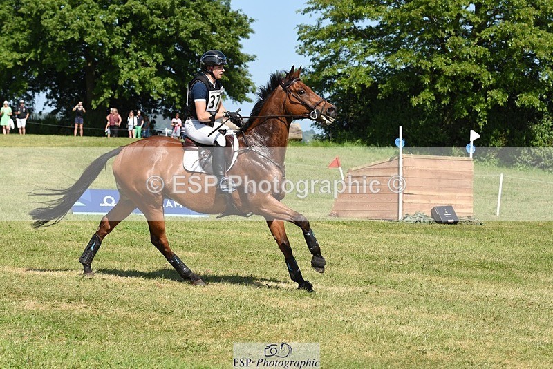 230527-154934-12281 - 377-GOLD_NUGGET-Jillian_Giessen-XC