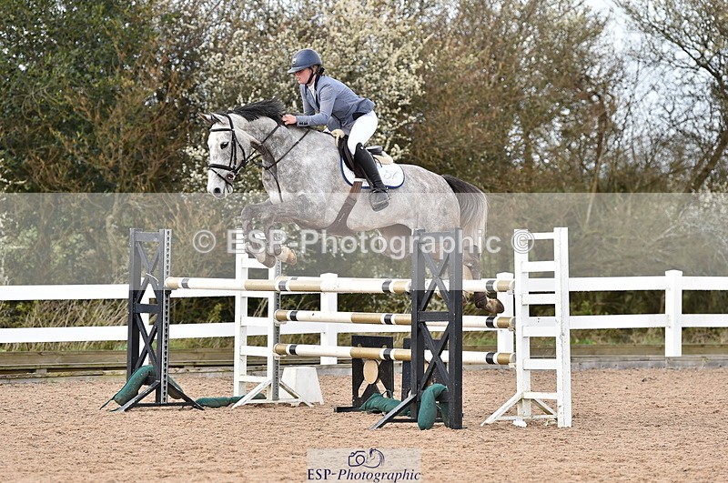 240327A-141440-00720 - Cls 5 Foxhunter and 1.20m Open