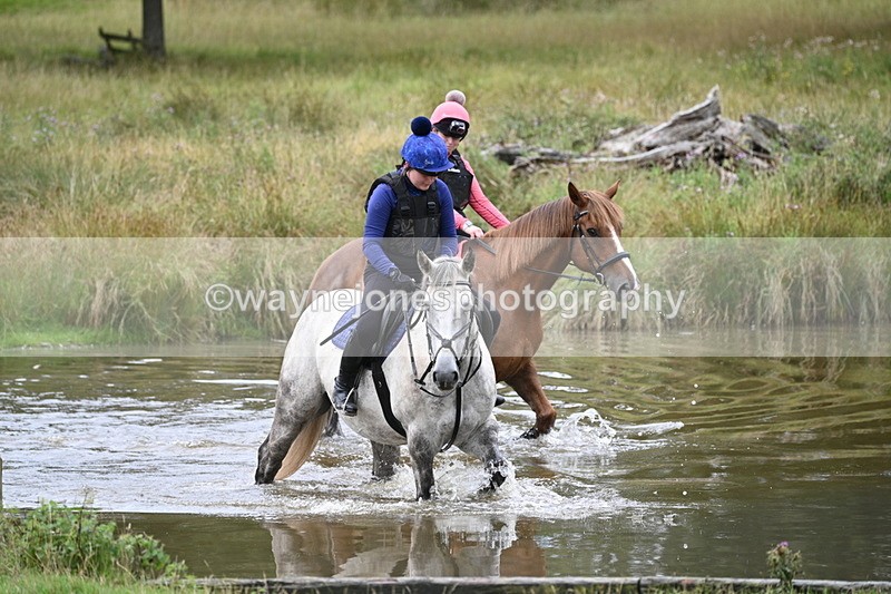 WJ7_2714 - Time at Water 11:37 to 12:13