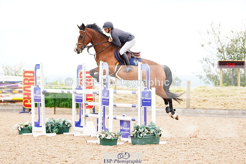 240524A-122842-03517 - Cls 15 Foxhunter