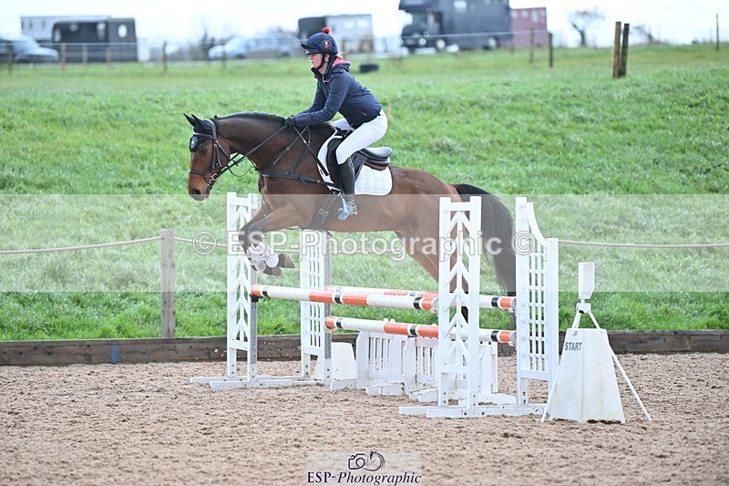 231203A-120233-01039 - Cls 18+19 Club and Schools 90cm