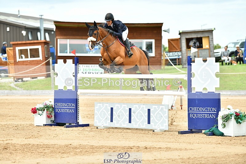 230720A-145058-03572 - Cls 9, 2 Star Big 1.40m Start to break