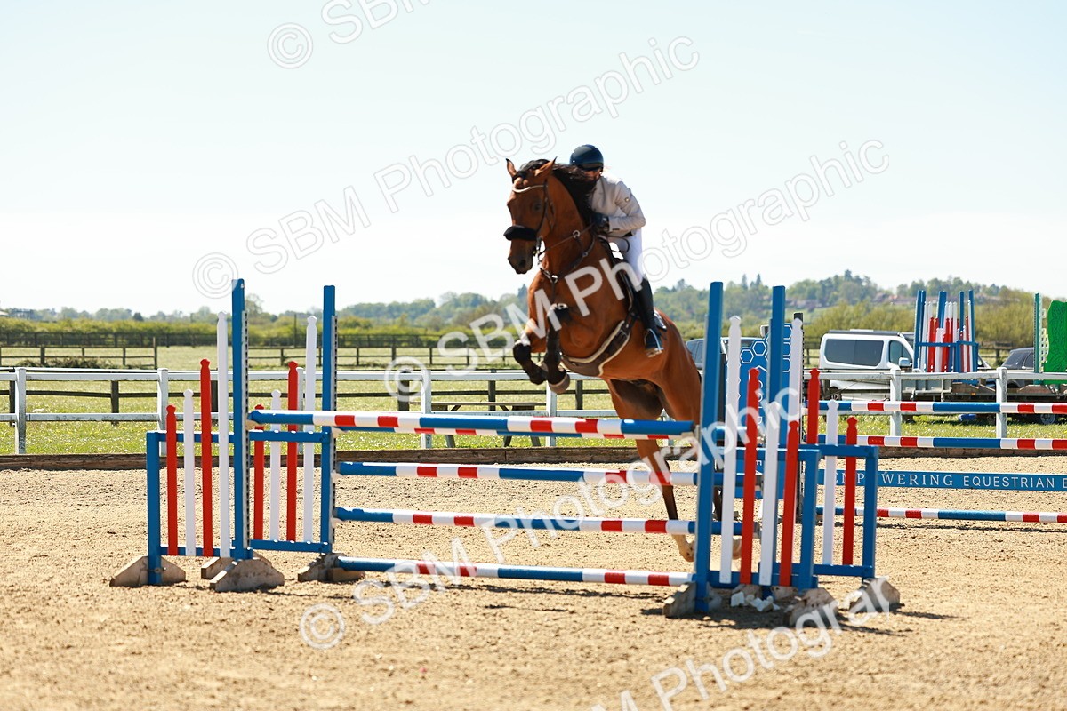 SBM_001112 - Class 4 - Senior Newcomers 1.10m